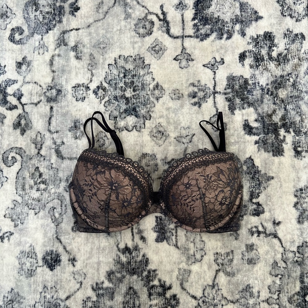 Victoria Secret Push Up Lace Bra